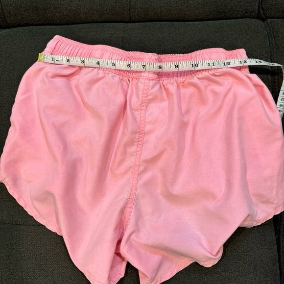 Billabong Board Shorts- Pre Loved- Medium - Picture 5 of 7